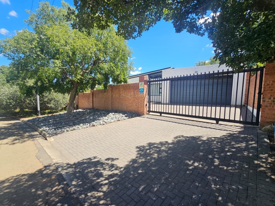 3 Bedroom Property for Sale in Bayswater Free State